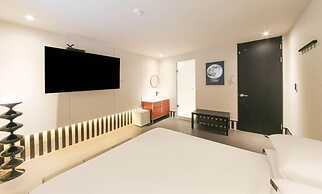 HOTEL RUGO