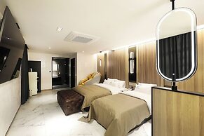 Cielo Hotel