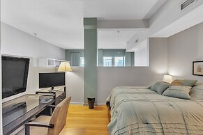 Downtown Cleveland: Steps To Sports & Events 2 Bedroom Condo by RedAwn