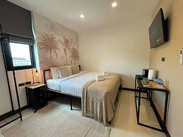 Mitsu Guesthouse