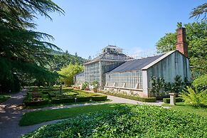 Cesar's Karst Apartments