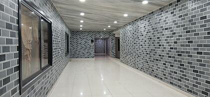 McRoyal Hotel