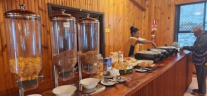 McRoyal Hotel