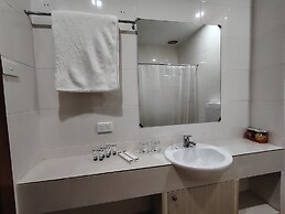 McRoyal Hotel