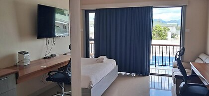 McRoyal Hotel
