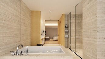 Lotte Hotel & Resort Gimhae