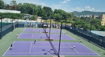 Lotte Hotel & Resort Gimhae