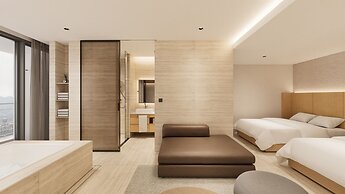 Lotte Hotel & Resort Gimhae