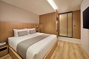 Lotte Hotel & Resort Gimhae