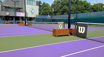 Lotte Hotel & Resort Gimhae