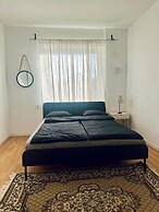 3 Rooms Cozy Apartment