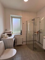 3 Rooms Cozy Apartment