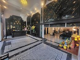 YO Hotel