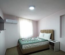 Maison Otel