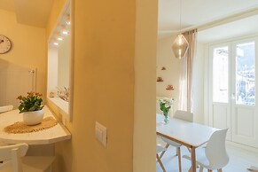 Linda Apartment 2 in Como