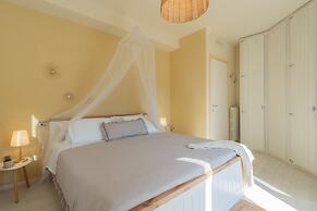 Linda Apartment 2 in Como