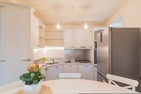 Linda Apartment 2 in Como