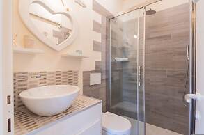 Linda Apartment 2 in Como