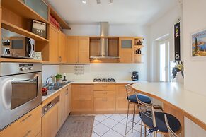 Linda Apartment 3 in Como