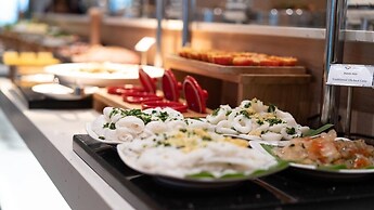 The Sea View Cam Ranh