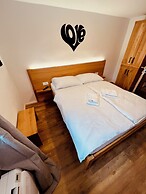 PJagodic Hotel Cerklje