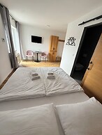PJagodic Hotel Cerklje