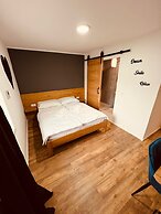 PJagodic Hotel Cerklje