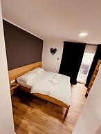 PJagodic Hotel Cerklje