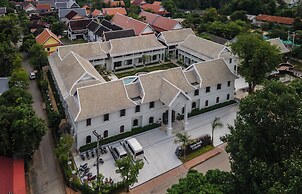 Choasis Hotel