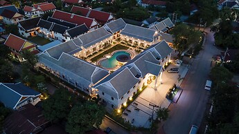 Choasis Hotel