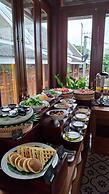Choasis Hotel