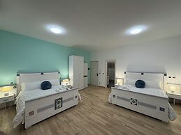 Emerella Luxury Suites-Siderno Lungomare