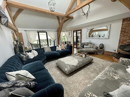 Open Plan Barn Conversion in Herefordshire