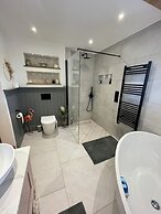 Open Plan Barn Conversion in Herefordshire