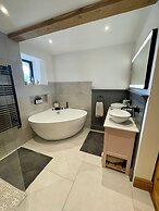 Open Plan Barn Conversion in Herefordshire