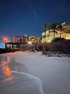 Perfect Beach Location For Families And Weddings