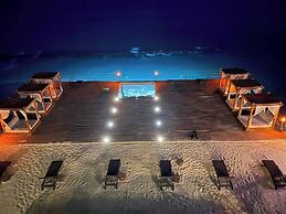 Perfect Beach Location For Families And Weddings