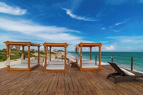 Perfect Beach Location For Families And Weddings