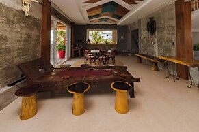 Perfect Beach Location For Families And Weddings