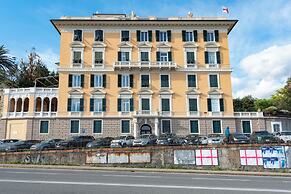 Sea View House Next to Genova Waterfront