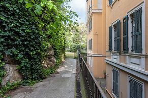 Sea View House Next to Genova Waterfront