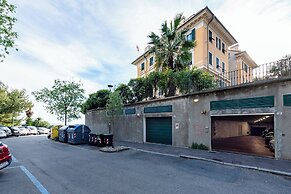 Sea View House Next to Genova Waterfront