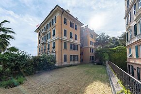Sea View House Next to Genova Waterfront