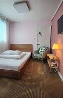 Space Guesthouse
