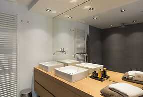 Flagey Terrace Design residence