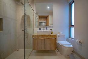 Zenithy 3BR Villa with Pool by NLA