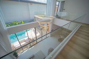 Zenithy 3BR Villa with Pool by NLA