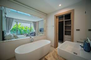 Zenithy 3BR Villa with Pool by NLA