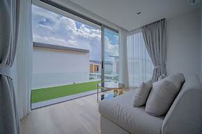 Zenithy 3BR Villa with Pool by NLA