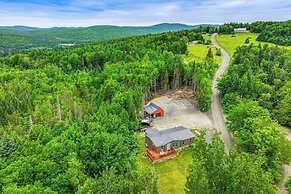 4 Mi to Lake Francis: Peaceful Pittsburg Home